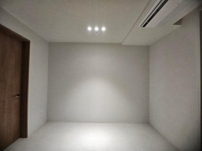 미사강변골든센트로 방 천장 핀조명 3구 빛 떨어짐